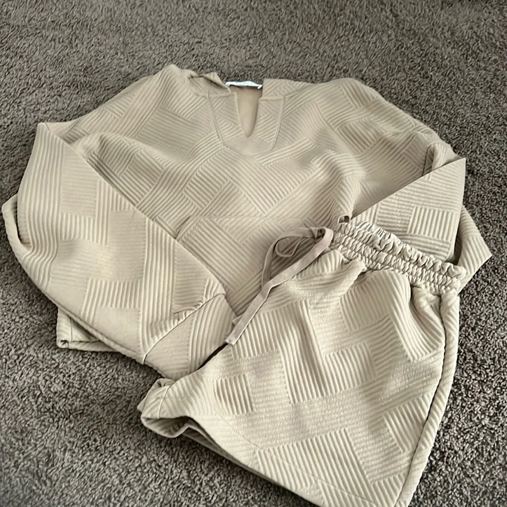 Petal & Pup Coffee Hoodie Short Set - Picture 1 of 6